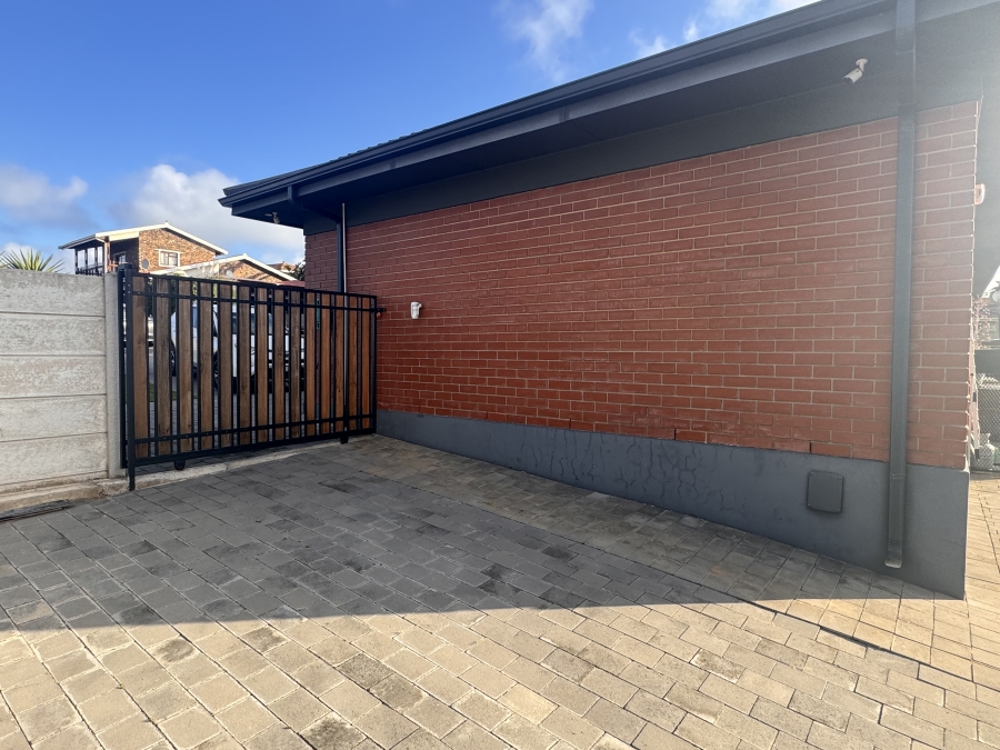 3 Bedroom Property for Sale in Tergniet Western Cape